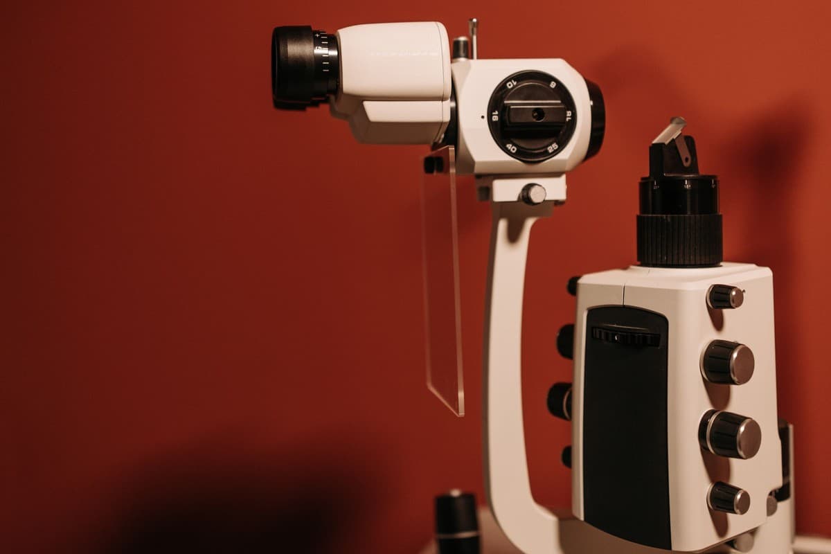 An eye examination device used before lens selection